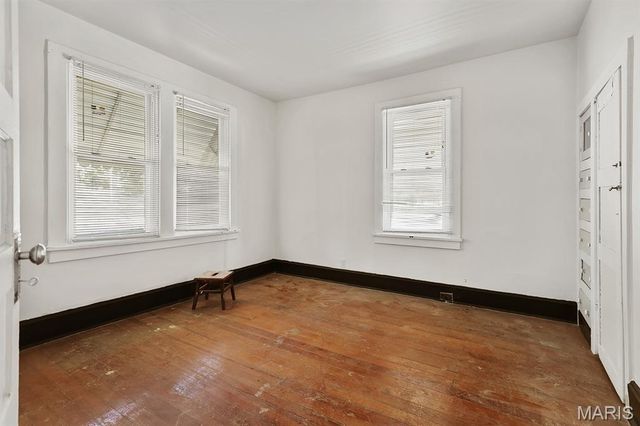 404 W Kirkham Avenue, Webster Groves, MO 63119