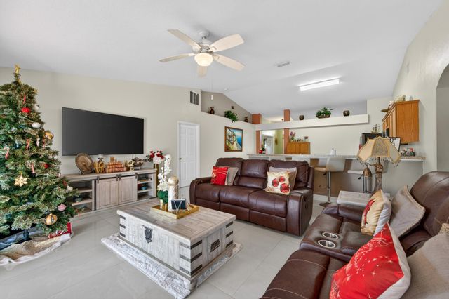 598 SW Kaabe Avenue, Port St. Lucie, Port St Lucie, FL 34953