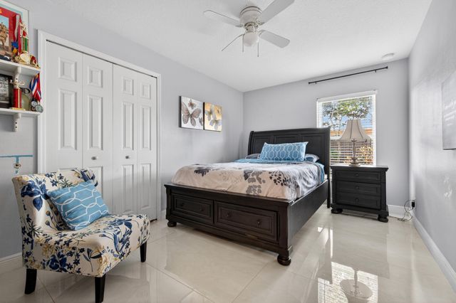 598 SW Kaabe Avenue, Port St. Lucie, Port St Lucie, FL 34953