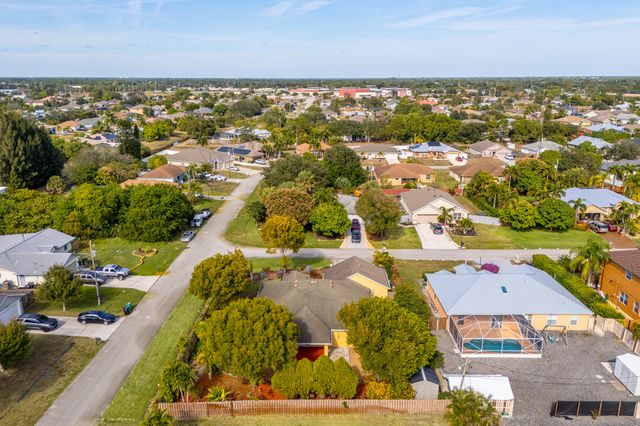 598 SW Kaabe Avenue, Port St. Lucie, Port St Lucie, FL 34953