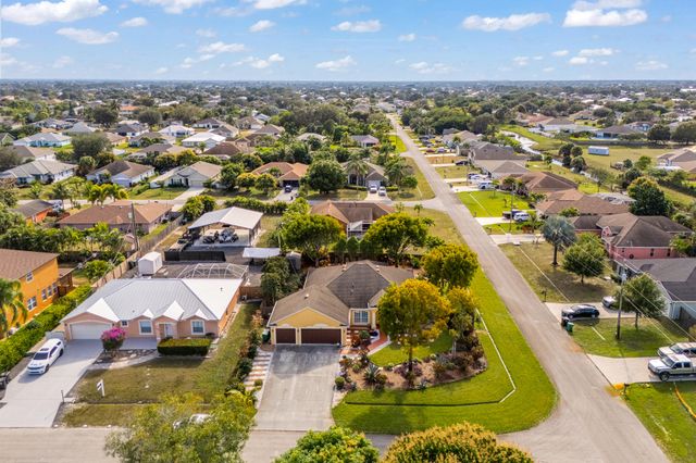 598 SW Kaabe Avenue, Port St. Lucie, Port St Lucie, FL 34953