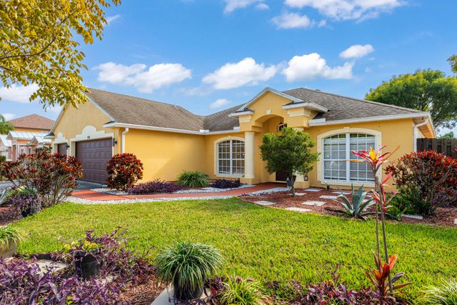 598 SW Kaabe Avenue, Port St. Lucie, Port St Lucie, FL 34953