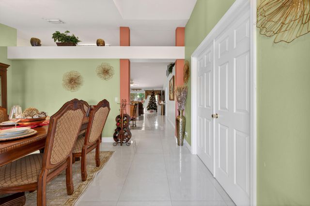 598 SW Kaabe Avenue, Port St. Lucie, Port St Lucie, FL 34953