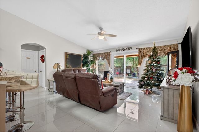 598 SW Kaabe Avenue, Port St. Lucie, Port St Lucie, FL 34953