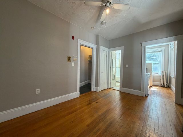 26 Myrtle St. 3, Boston, MA 02114