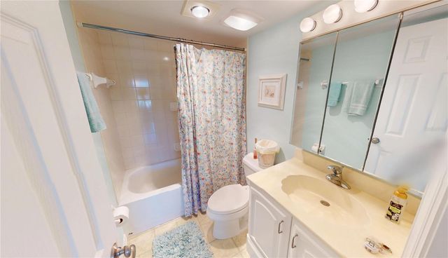 311 GARVIN STREET 201D, Punta Gorda, FL 33950