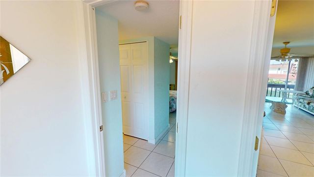 311 GARVIN STREET 201D, Punta Gorda, FL 33950