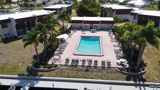 311 GARVIN STREET 201D, Punta Gorda, FL 33950