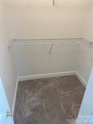 2629 Stream Bank Drive, Charlotte, NC 28269