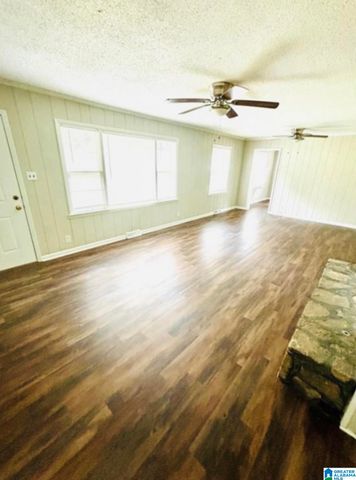 2124 3RD STREET NW, Center Point, AL 35215