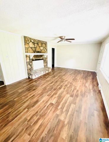 2124 3RD STREET NW, Center Point, AL 35215