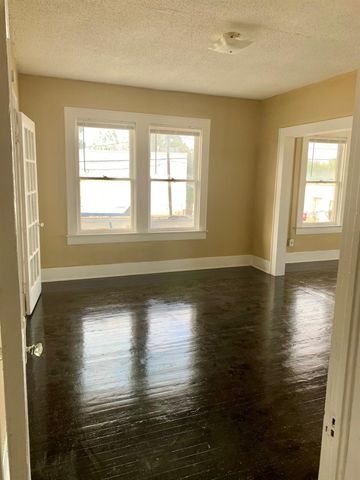 2317 Wilshire Street B, Houston, TX 77023