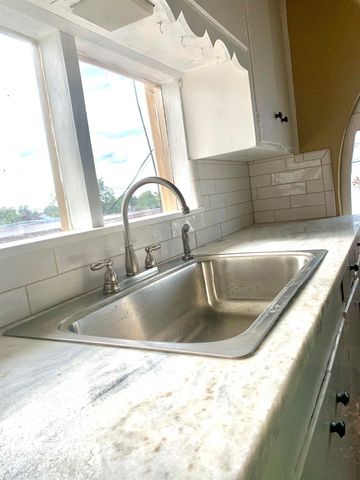 2317 Wilshire Street B, Houston, TX 77023