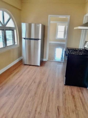 2317 Wilshire Street B, Houston, TX 77023