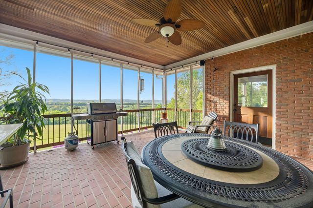 114 Hidden Brook Drive, Sweetwater, TN 37874