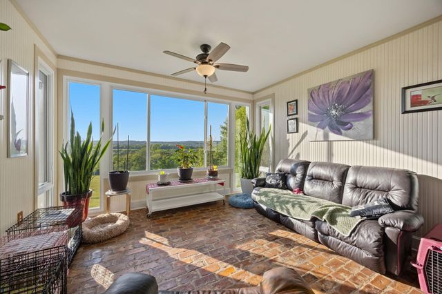 114 Hidden Brook Drive, Sweetwater, TN 37874