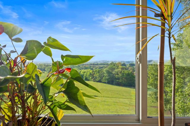 114 Hidden Brook Drive, Sweetwater, TN 37874