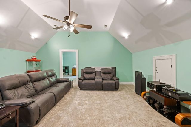 114 Hidden Brook Drive, Sweetwater, TN 37874