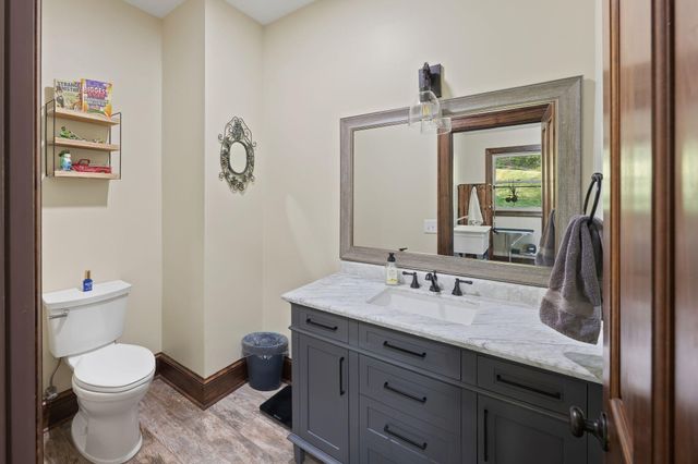 114 Hidden Brook Drive, Sweetwater, TN 37874