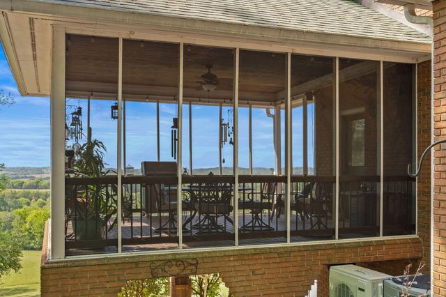114 Hidden Brook Drive, Sweetwater, TN 37874