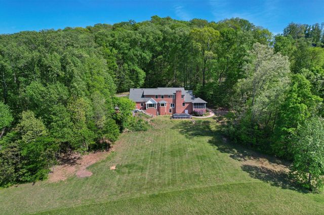 114 Hidden Brook Drive, Sweetwater, TN 37874