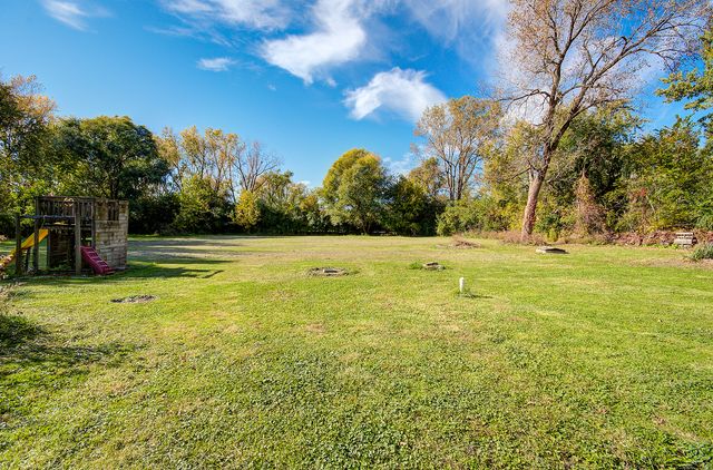 18040 Springfield Avenue, Homewood, IL 60430