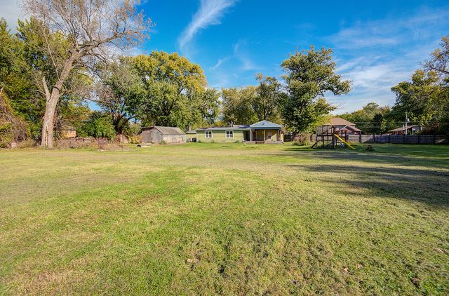 18040 Springfield Avenue, Homewood, IL 60430