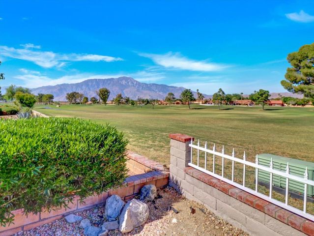 9527 Oakmount Boulevard, Desert Hot Springs, CA 92240