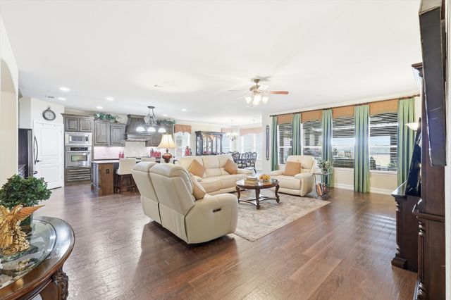 1439 Harbor Springs Drive, Frisco, TX 75036