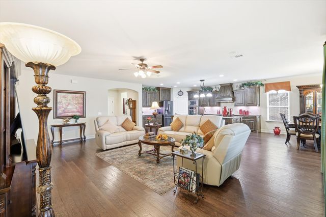 1439 Harbor Springs Drive, Frisco, TX 75036