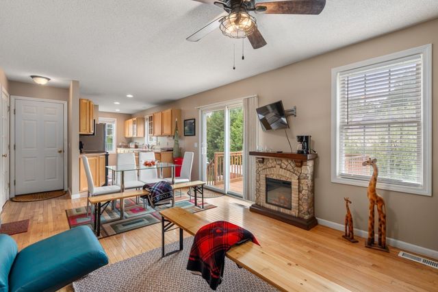 109 Appleton St, Springfield, MA 01108