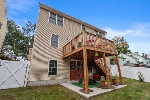 109 Appleton St, Springfield, MA 01108