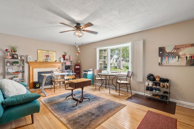 109 Appleton St, Springfield, MA 01108