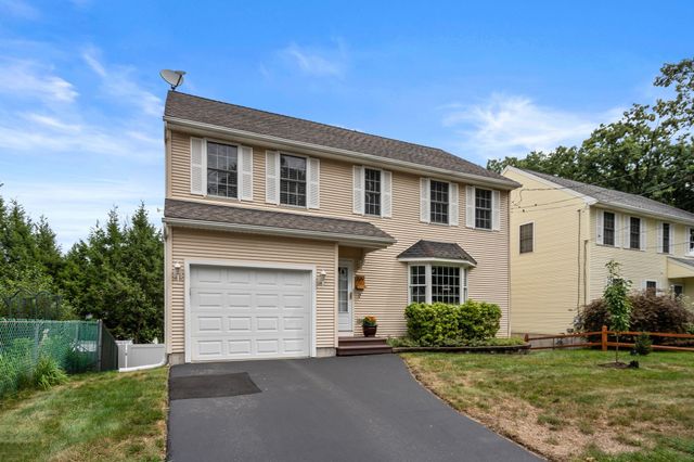 109 Appleton St, Springfield, MA 01108