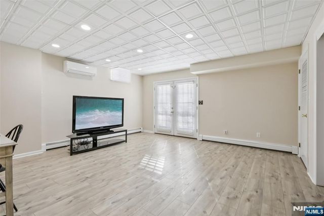 130 Tamboer Drive, North Haledon, NJ 07508