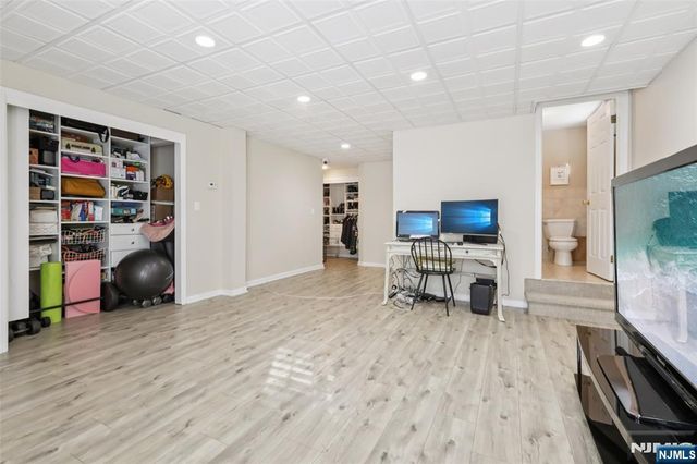 130 Tamboer Drive, North Haledon, NJ 07508