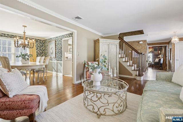 130 Tamboer Drive, North Haledon, NJ 07508