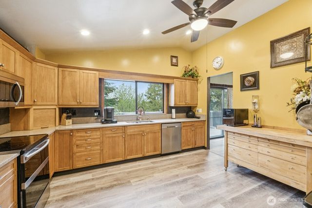 511 S 31st Street, Renton, WA 98055