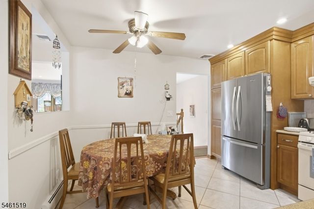 14 Leonard Rd, Butler Boro, NJ 07405