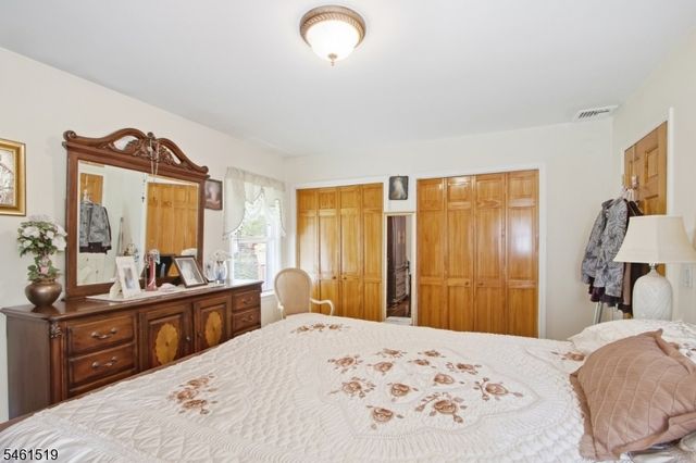 14 Leonard Rd, Butler Boro, NJ 07405