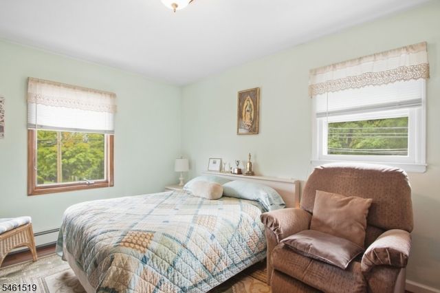 14 Leonard Rd, Butler Boro, NJ 07405