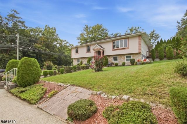 14 Leonard Rd, Butler Boro, NJ 07405