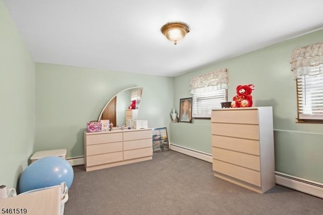 14 Leonard Rd, Butler Boro, NJ 07405