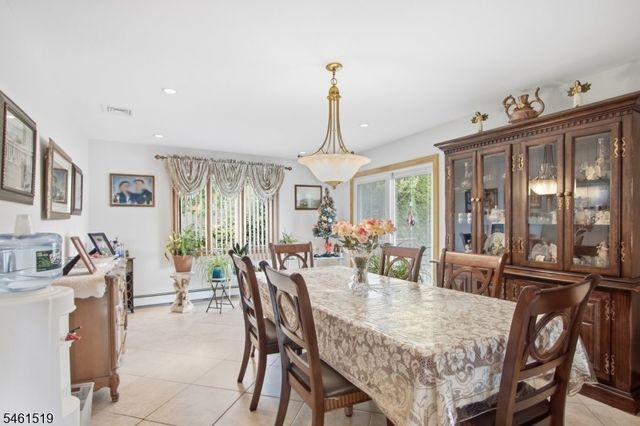 14 Leonard Rd, Butler Boro, NJ 07405