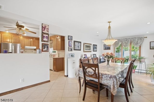 14 Leonard Rd, Butler Boro, NJ 07405