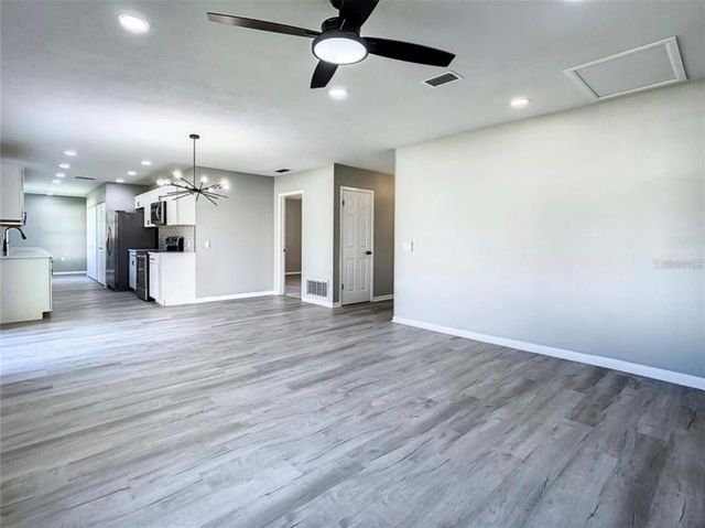 516 E ANGLEWOOD DRIVE, Brandon, FL 33511