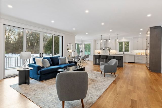 6 Parker Road, Bedford, MA 01730