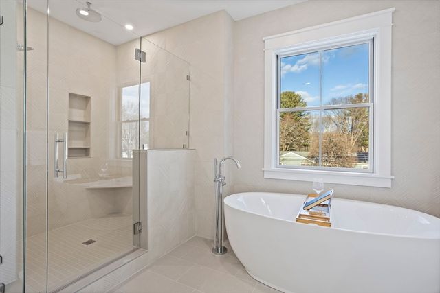 6 Parker Road, Bedford, MA 01730