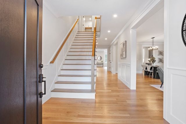 6 Parker Road, Bedford, MA 01730