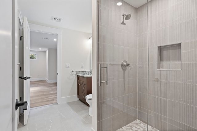 6 Parker Road, Bedford, MA 01730